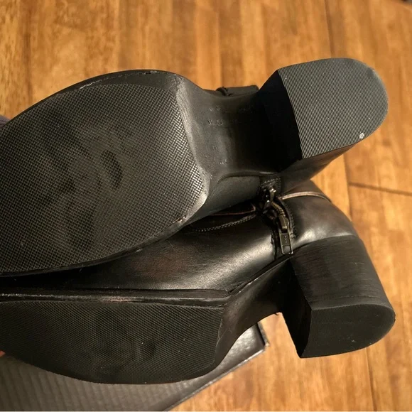 Freebird Darcy Black 9 - Picture 3 of 6